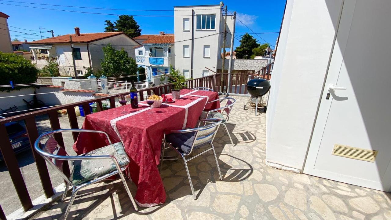 Apartments Istra Nielsen เปรมันตูรา ภายนอก รูปภาพ