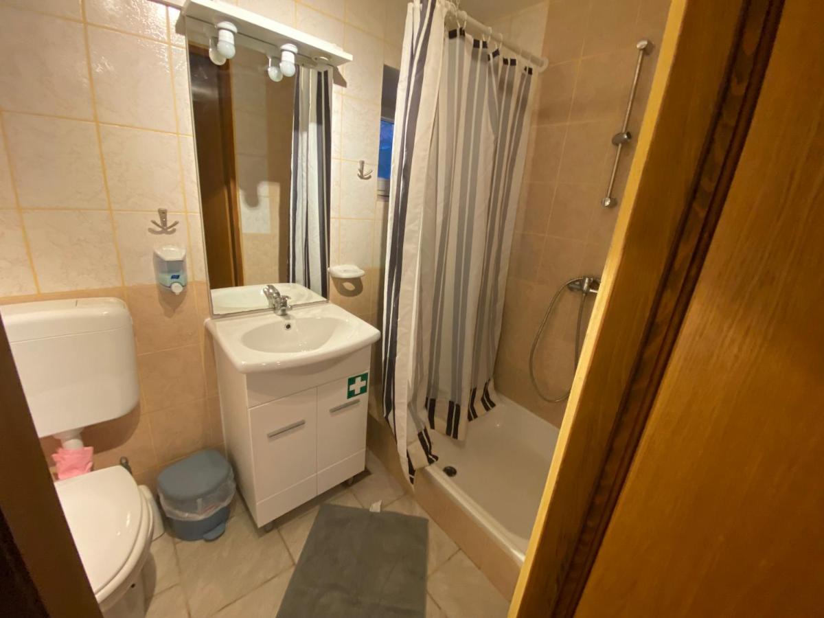 Apartments Istra Nielsen เปรมันตูรา ภายนอก รูปภาพ